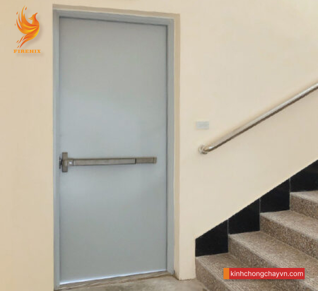 An toàn với cửa thoát hiểm trong công trình