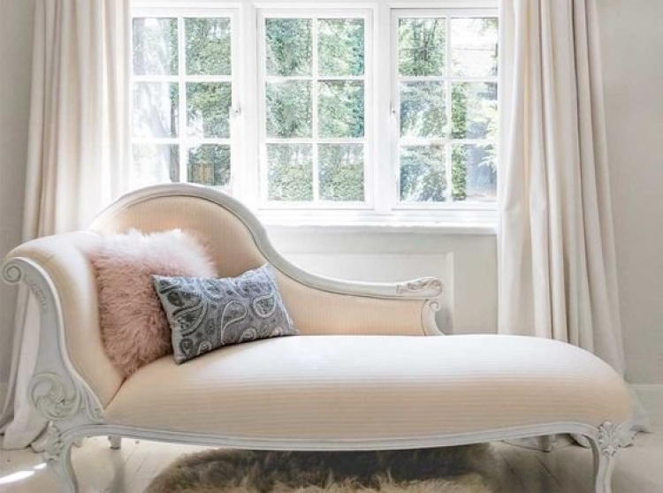 ghế sofa quy phi