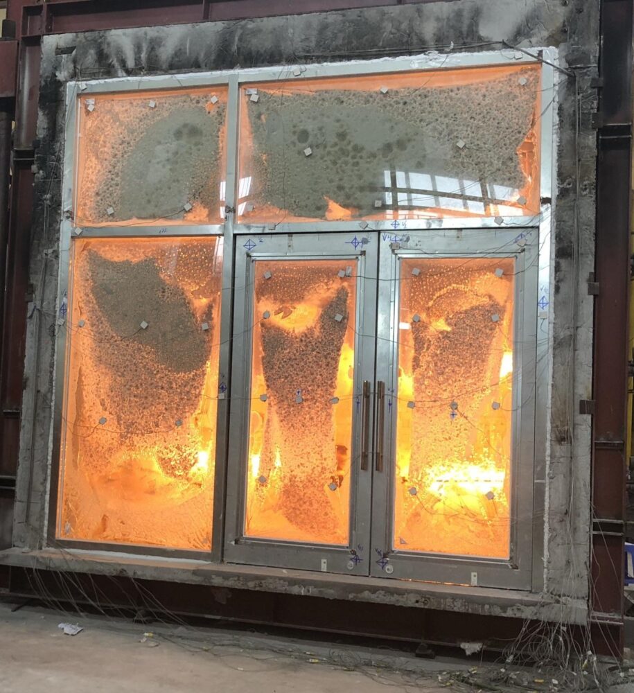 Bảo trì Vách kính chống cháy