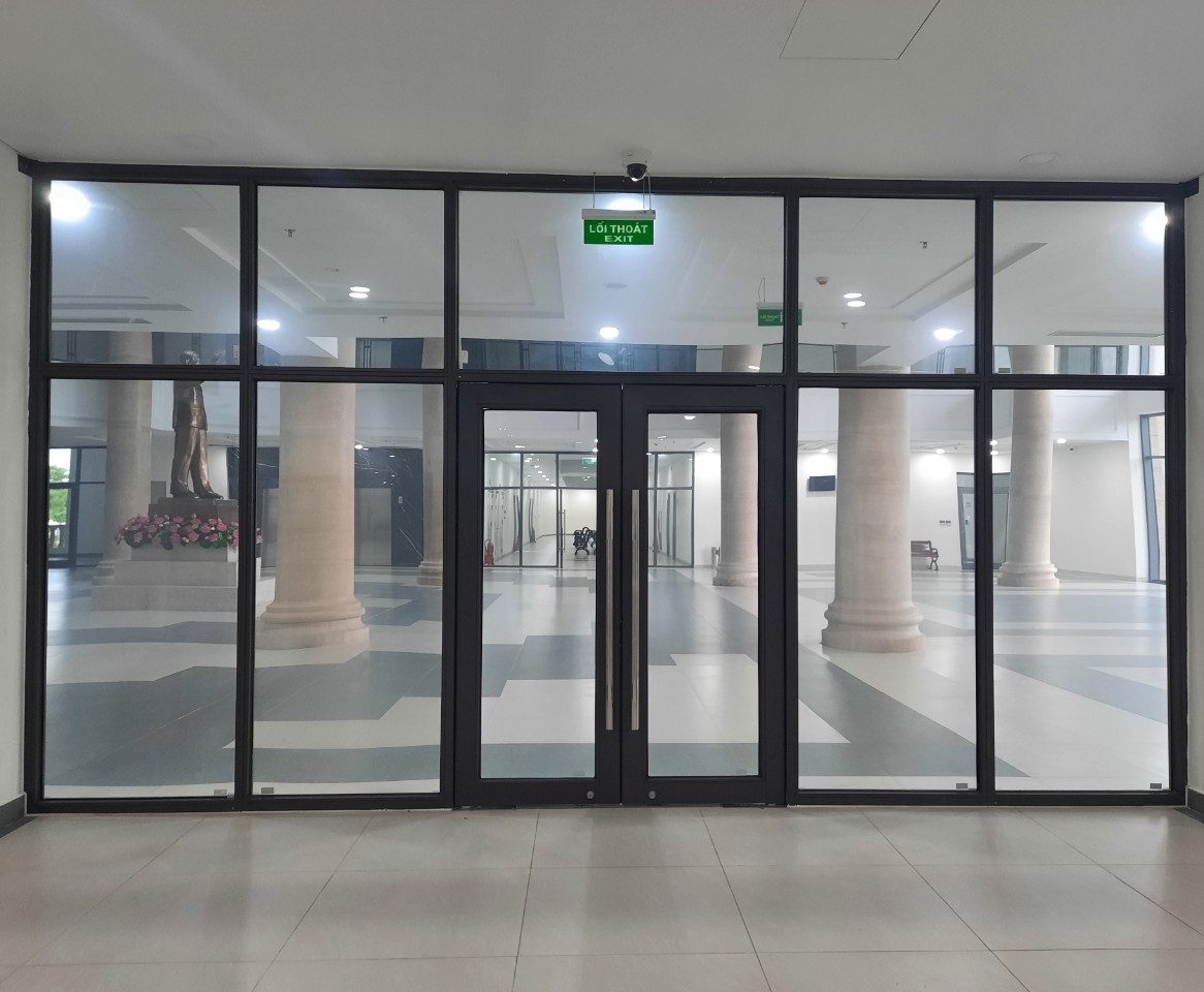 Cửa kính chống cháy
