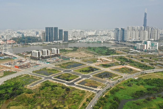 'Đừng kỳ vọng địa ốc phục hồi nhanh nhờ Luật Đất đai 2024' - Kính chống cháy Firenix