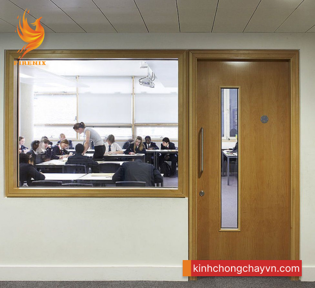 Vách kính chống cháy có thể cách âm không