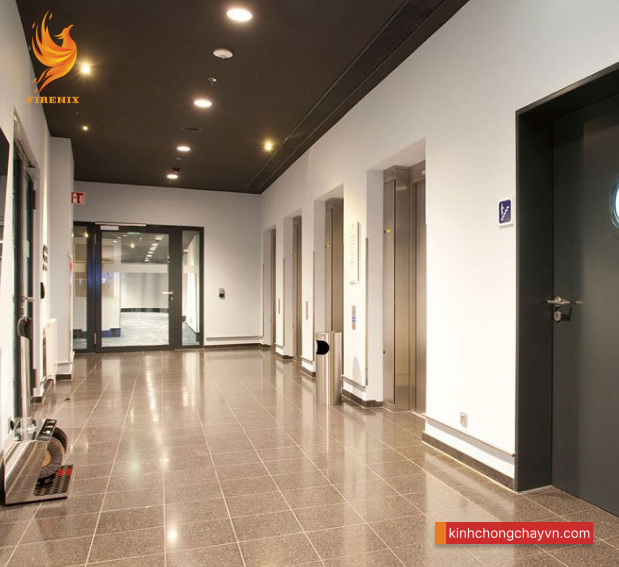 Gia tăng hàng rào bảo vệ với kính chống cháy