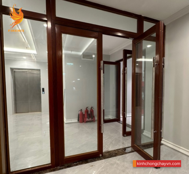 Giải phấp lắp đặt kính chống cháy cho tòa nhà cao tầng